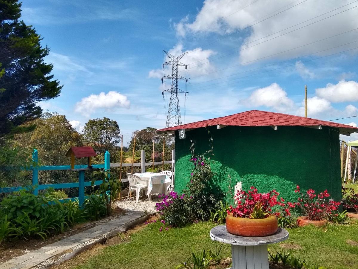 Santaelena -chalets De Montana- Santa Elena (Antioquia)