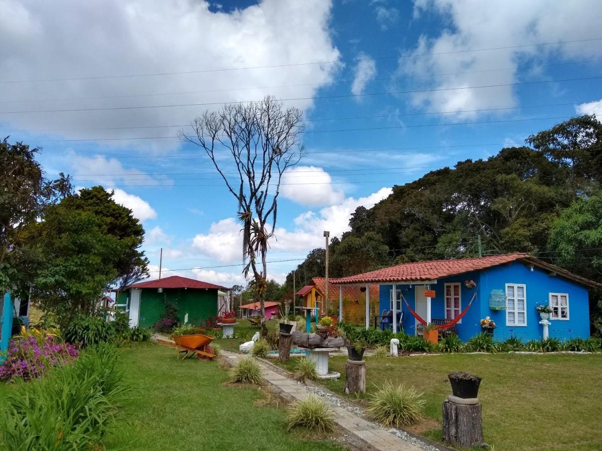Santaelena -chalets De Montaña- *
